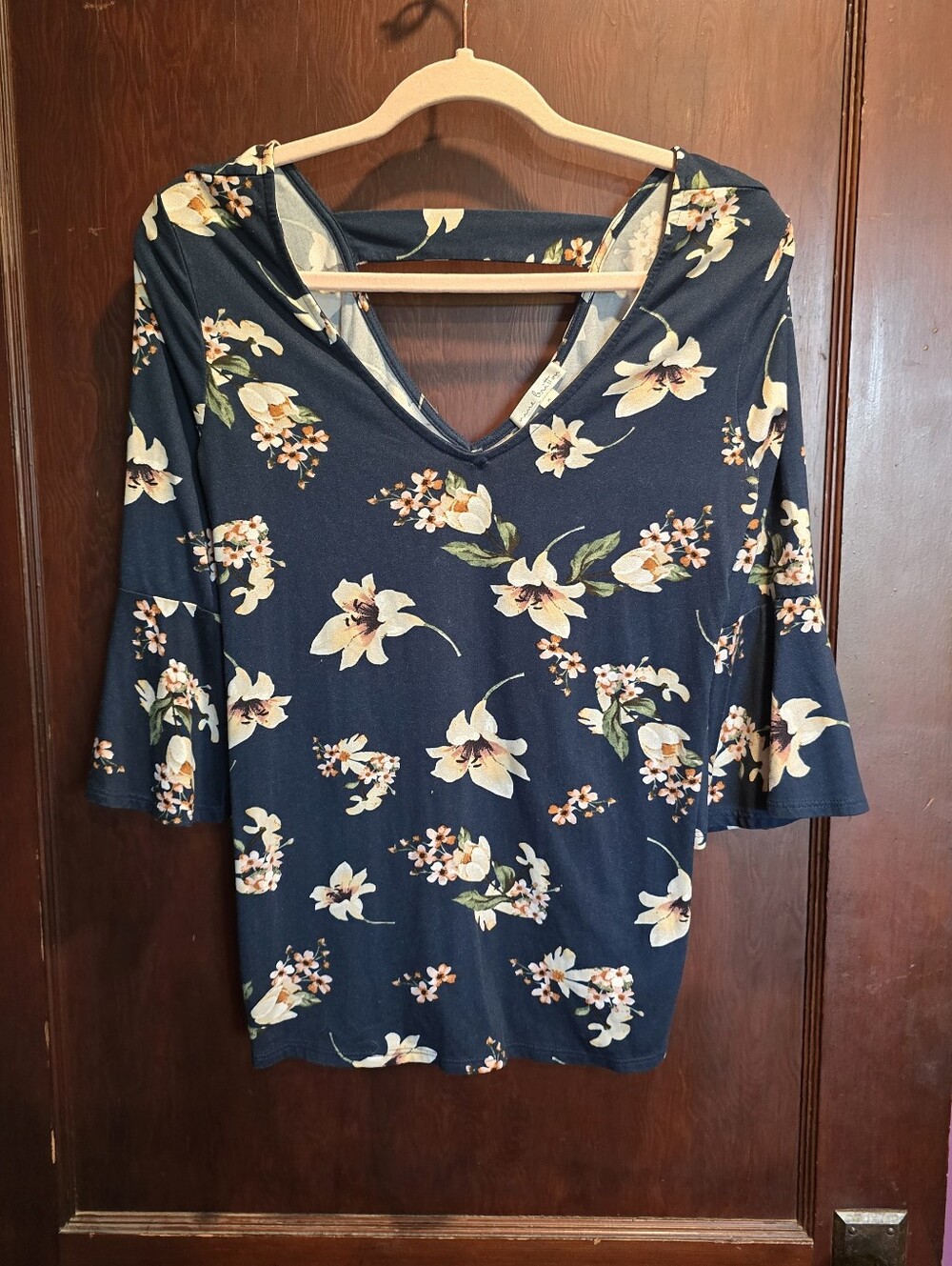 nine britton Navy Floral V-Neck Long Sleeve Top
